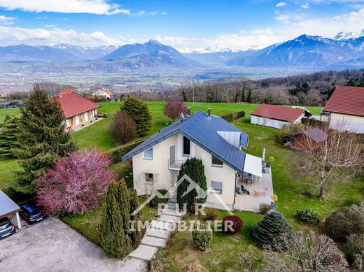 Luxury home in Pers-Jussy, Haute-Savoie