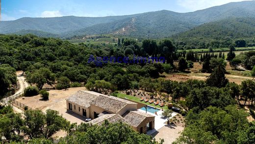 Элитный дом, La Môle, Var
