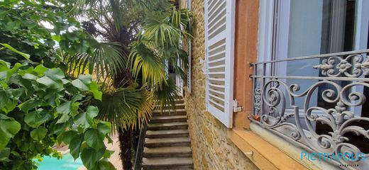 Luxury home in Chessy, Rhône