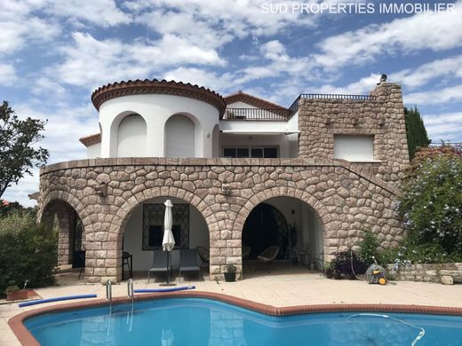 Luxury home in Perpignan, Pyrénées-Orientales