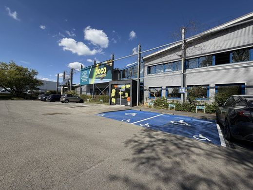 Office in Villeneuve-d'Ascq, North