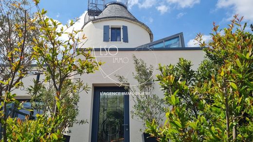 Luxus-Haus in Les Sables-d'Olonne, Vendée