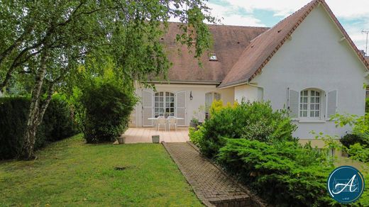 Πολυτελή κατοικία σε Olivet, Loiret