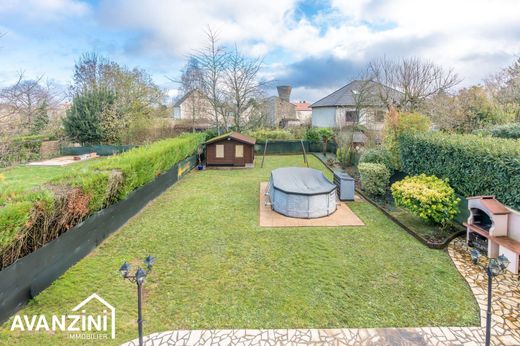 豪宅  Serris, Seine-et-Marne