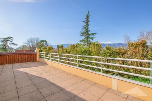 Apartament w Ferney-Voltaire, Ain