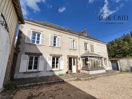 Luxury home in Chartres, Eure-et-Loir