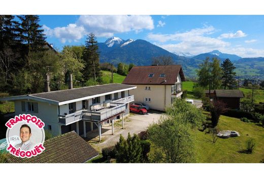 Luxus-Haus in Viuz-en-Sallaz, Haute-Savoie