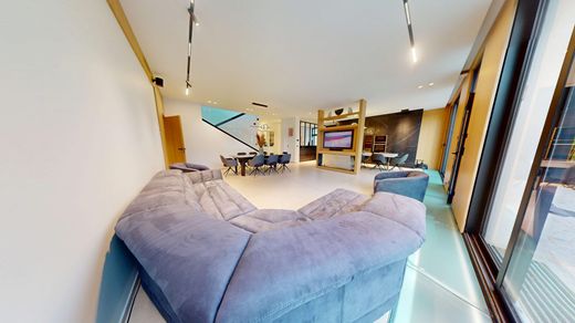 Casa de lujo en La Varenne-Saint-Hilaire, Valle de Marne