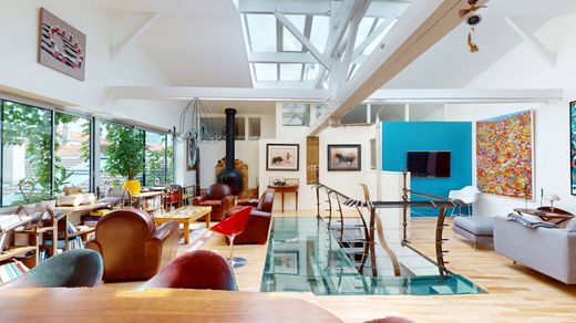 Apartment in Salpêtrière, Butte-aux-Cailles, Croulebarbe, Paris