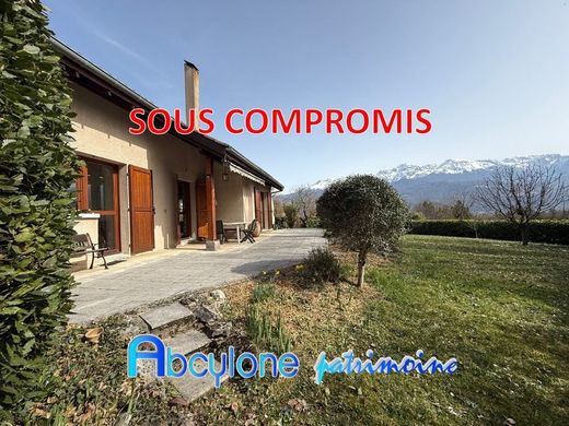 Элитный дом, Montbonnot-Saint-Martin, Isère