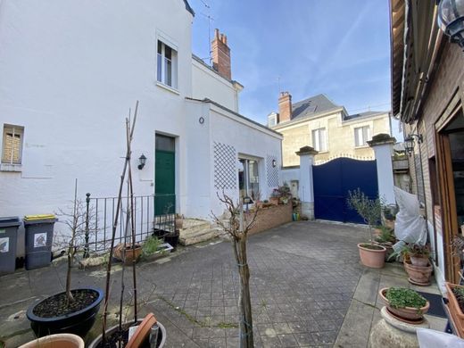 Πολυτελή κατοικία σε Tours, Indre-et-Loire