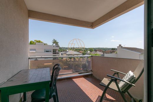Apartment in Saint-Maur-des-Fossés, Val-de-Marne