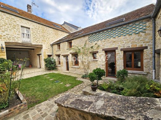 Maison de luxe à Neuville-sur-Oise, Val-d'Oise