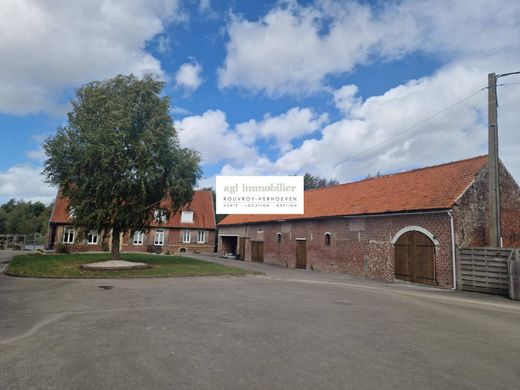 Luxury home in Rexpoëde, North