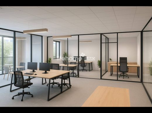 Ufficio a Saint-Denis, Riunione