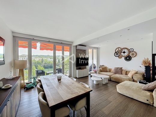 Apartment in Boulogne-Billancourt, Hauts-de-Seine