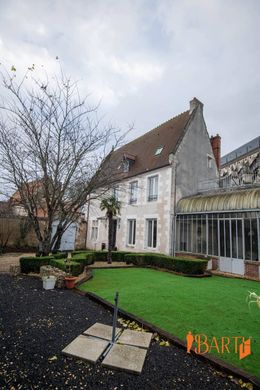 Casa de lujo en Bourges, Cher