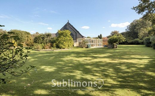 Luxury home in Theix, Morbihan