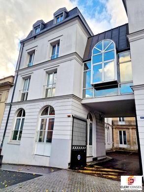 ‏משרד ב  רואן, Seine-Maritime