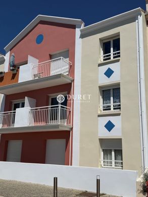 Residential complexes in Saint-Hilaire-de-Riez, Vendée