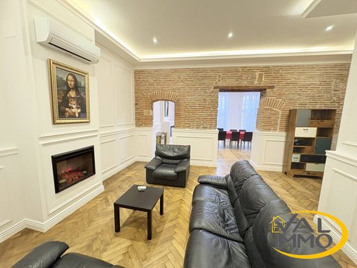 Biuro w Tuluza, Upper Garonne