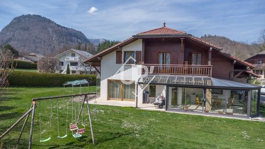 Πολυτελή κατοικία σε Mieussy, Haute-Savoie
