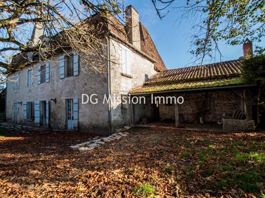 Элитный дом, Trélissac, Dordogne