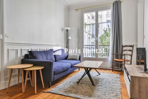 Apartment / Etagenwohnung in Tour Eiffel, Invalides – Ecole Militaire, Saint-Thomas d’Aquin, Paris