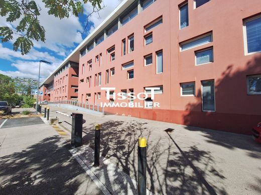 Ufficio a Nîmes, Gard