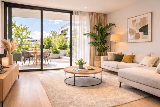 Apartment in Issy-les-Moulineaux, Hauts-de-Seine