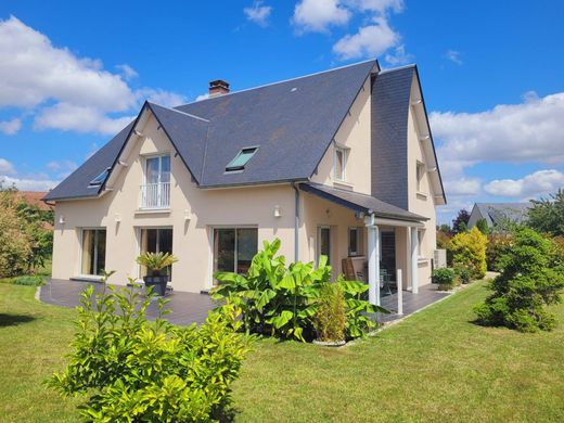 Luxury home in Vironvay, Eure