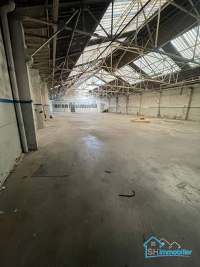 مجمع شقق ﻓﻲ Tourcoing, North