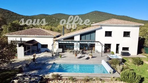 Casa di lusso a Saint-Gély-du-Fesc, Hérault