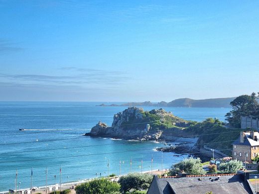 Luxury home in Perros-Guirec, Côtes-d'Armor