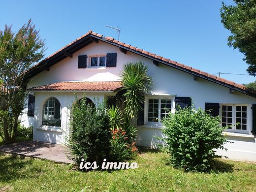 Luxury home in Bidart, Pyrénées-Atlantiques