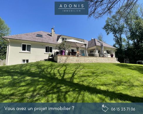Luxury home in Suèvres, Loir-et-Cher