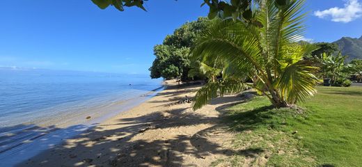 地皮  Haapiti, Îles du Vent