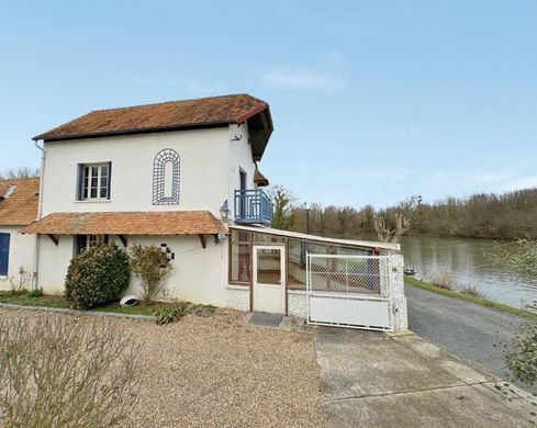 Luxe woning in Porte-Joie, Eure