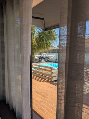 호화 저택 / Sauvian, Hérault