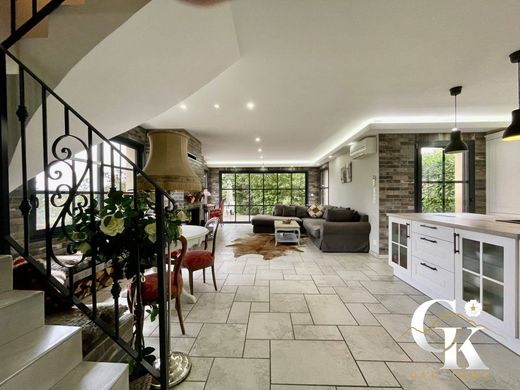 Πολυτελή κατοικία σε Claix, Isère