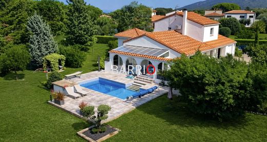 Luxury home in la Roca d'Albera, Pyrénées-Orientales
