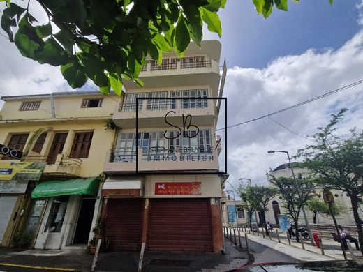 Residential complexes in Le Lamentin, Martinique