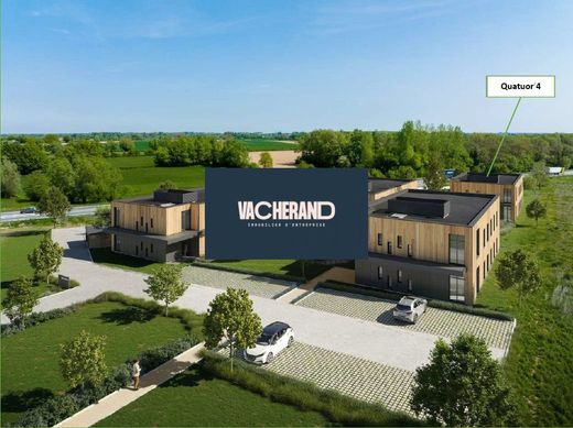 Γραφείο σε Feignies, North