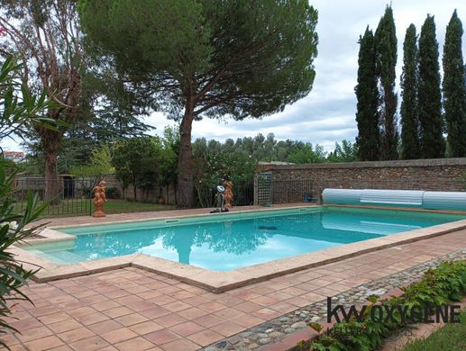 호화 저택 / Pollestres, Pyrénées-Orientales