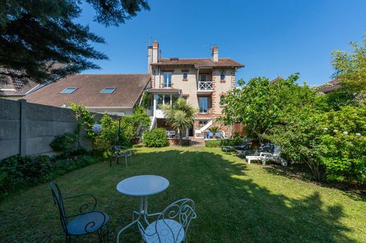 Luxury home in Livry-Gargan, Seine-Saint-Denis