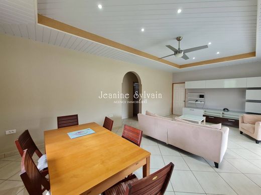 منزل ﻓﻲ Tahiti