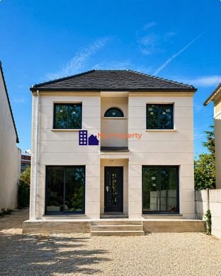 Casa di lusso a Houilles, Yvelines