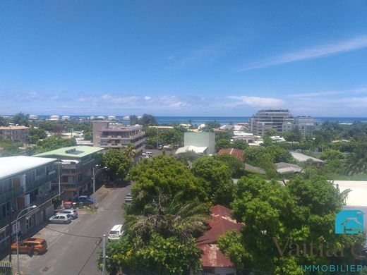 Apartment / Etagenwohnung in Papeete, Îles du Vent