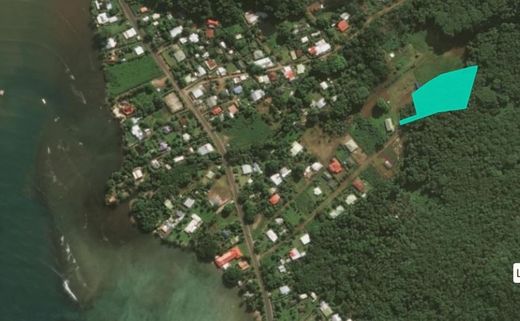 Land in Haapiti, Îles du Vent