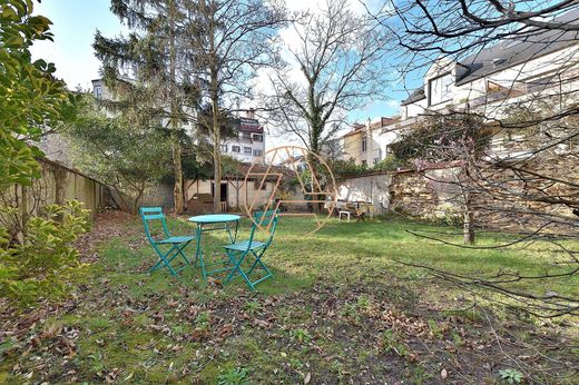 Apartment in Saint-Maur-des-Fossés, Val-de-Marne